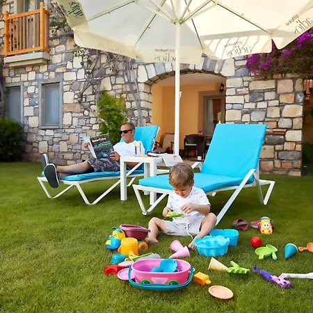 리조트 Divan Bodrum Palmira